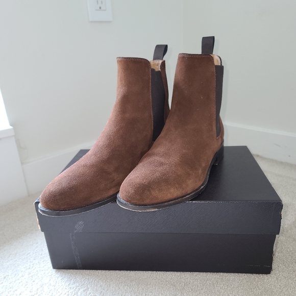 Chelsea Boots - Picture 8 of 9